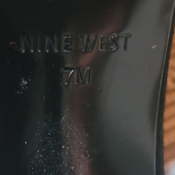 Stylish suede pumps 7 M - Picture 9 of 9